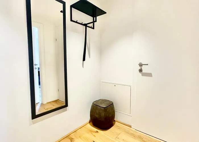 Gemütliche Mit Balkon Wien