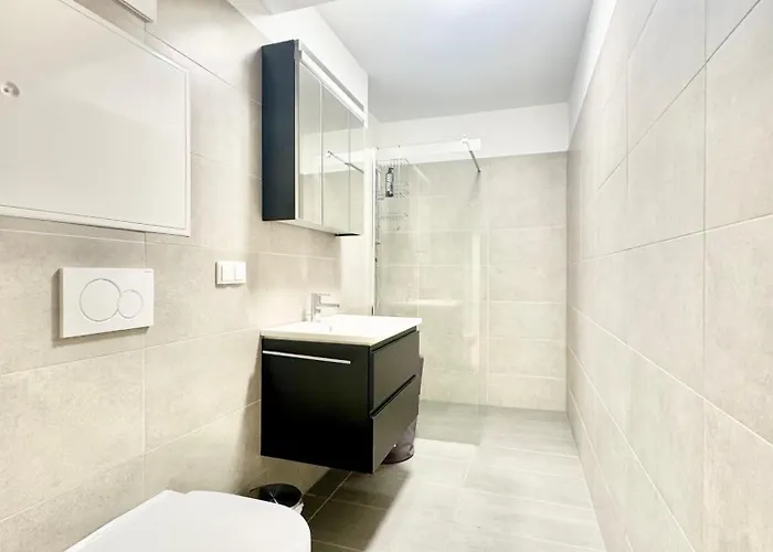 Gemütliche Mit Balkon * Wien