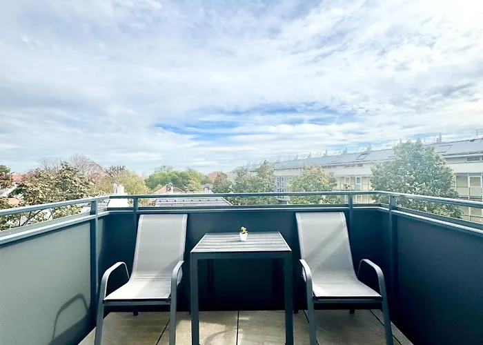 Gemütliche Mit Balkon Wien